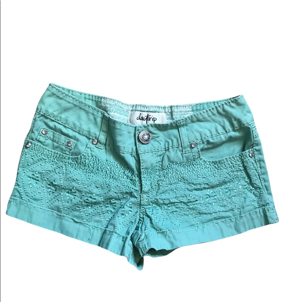 Short shorts
